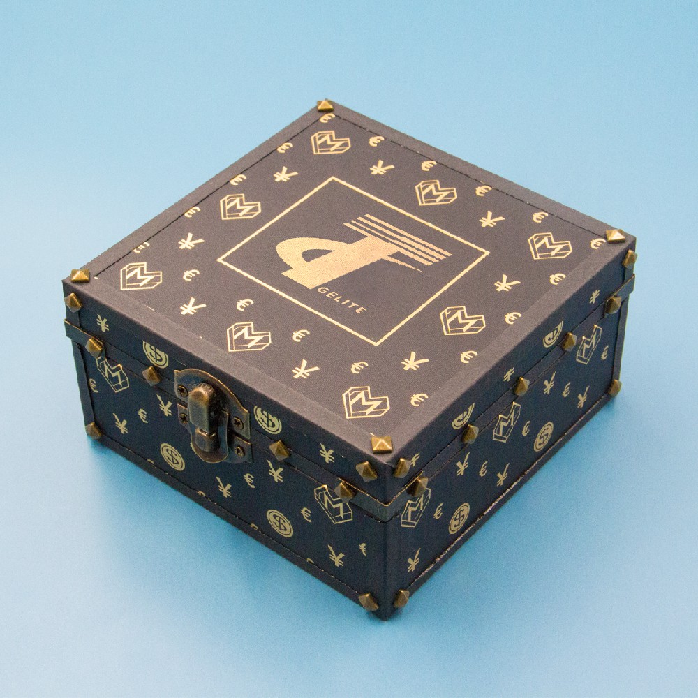 Opposed precious item necklace gift box