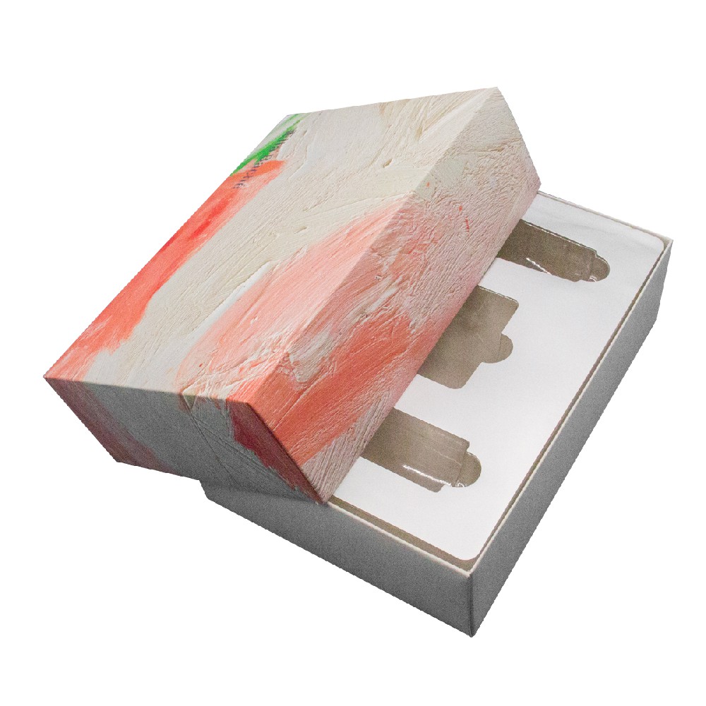 Colorful cosmetic packaging box with lid