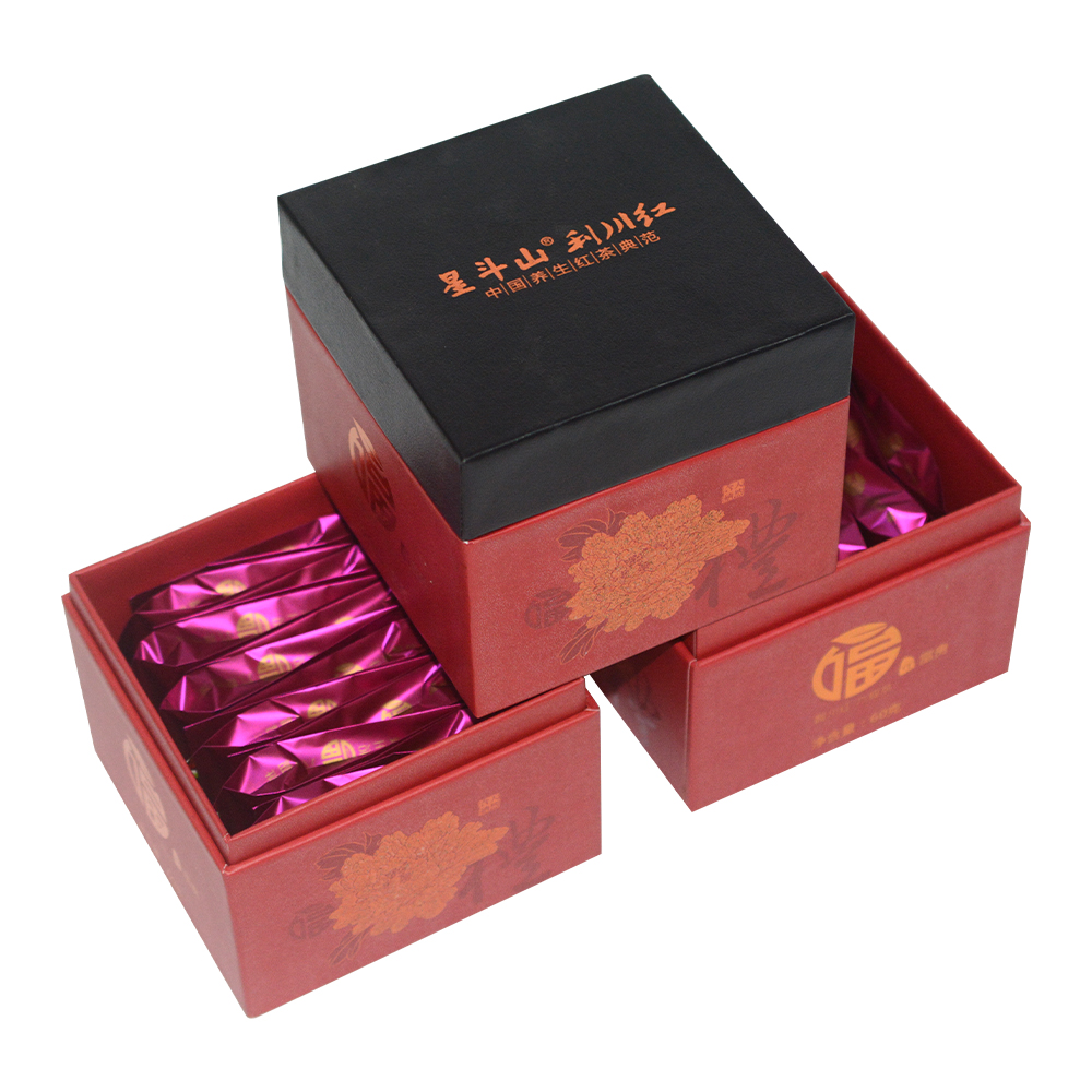 Three-story lidded tea box